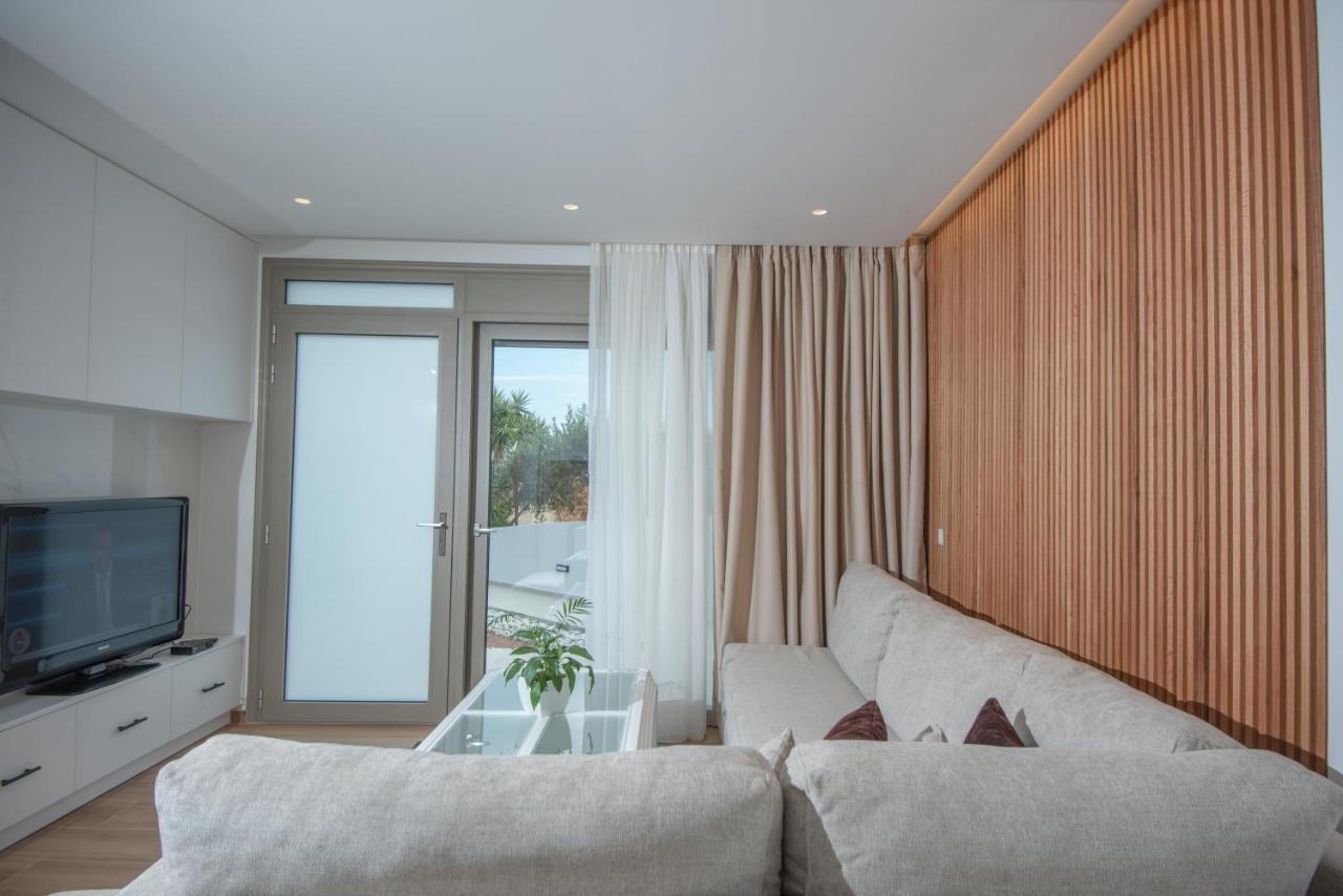 Lucy'S Apartment Ayos Nikolaos Dış mekan fotoğraf